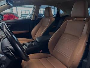 Внедорожник Lexus NX 2020 года, 4200000 рублей, Павловская Слобода