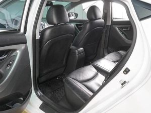 Седан Hyundai Avante 2011 года, 1199000 рублей, Воронеж