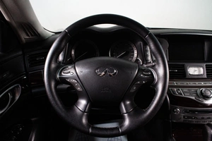 Седан Infiniti M37 2011 года, 1349000 рублей, Сургут