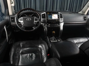Внедорожник Toyota Land Cruiser 2012 года, 3594000 рублей, Тюмень