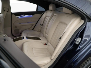 Седан Mercedes-benz CLS-класс 2014 года, 2756055 рублей, Москва