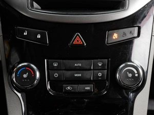 Минивэн Chevrolet Orlando 2012 года, 1049000 рублей, Тюмень
