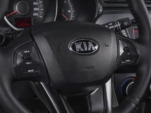 Седан Kia Rio 2014 года, 880000 рублей, Ростов-на-Дону