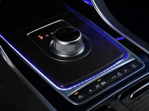 Седан Jaguar XF 2016 года, 1997077 рублей, Москва