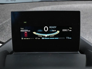 Хетчбэк BMW i3 2018 года, 1999000 рублей, Кирилловка