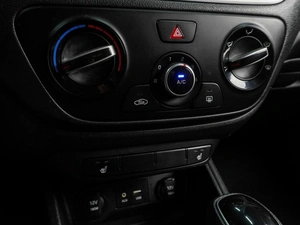 Седан Hyundai Solaris 2019 года, 1439000 рублей, Воронеж