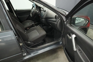 Лифтбек ВАЗ (LADA) Granta 2018 года, 600000 рублей, Курск