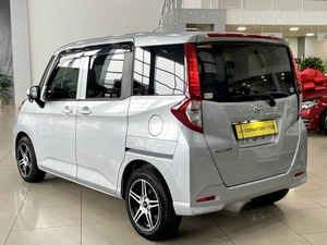 Минивэн Toyota Roomy 2020 года, 957000 рублей, Солонцы