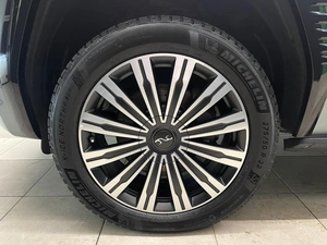 Внедорожник BYD Yangwang U8 2024 года, 13500000 рублей, Красноярск