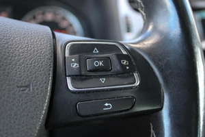 Внедорожник Volkswagen Tiguan 2015 года, 1449000 рублей, Ярославль
