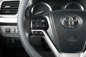 Внедорожник Toyota Highlander 2014 года, 2849000 рублей, Тюмень