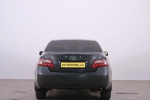 Седан Toyota Camry 2007 года, 1329000 рублей, Омск