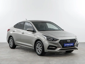 Седан Hyundai Solaris 2018 года, 1373444 рублей, Москва