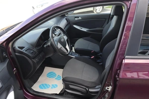 Хэтчбек Hyundai Solaris 2012 года, 850000 рублей, Мирное