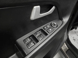 Внедорожник Kia Sportage 2013 года, 1180000 рублей, Красноярск