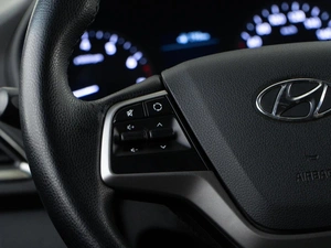 Седан Hyundai Solaris 2017 года, 1083055 рублей, Москва