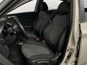 Седан Hyundai Solaris 2012 года, 619900 рублей, Казань