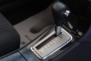 Седан Toyota Allion 2003 года, 719000 рублей, Омск