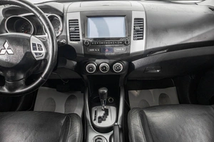 Внедорожник Mitsubishi Outlander 2008 года, 1269000 рублей, Барнаул