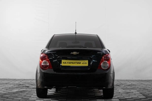 Седан Chevrolet Aveo 2013 года, 919000 рублей, Кемерово