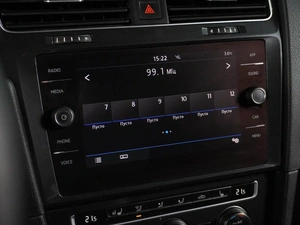 Хетчбэк Volkswagen Golf 2018 года, 1889000 рублей, Воронеж