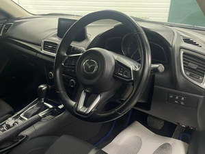 Хетчбэк Mazda Axela 2018 года, 1359000 рублей, Ачинск