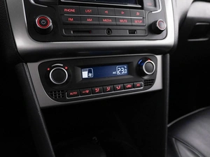 Седан Volkswagen Polo 2016 года, 949874 рублей, Москва