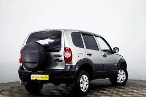 Внедорожник Chevrolet Niva 2016 года, 699000 рублей, Пермь