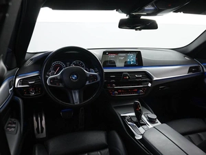 Седан BMW 5 серия 2018 года, 4399547 рублей, Москва