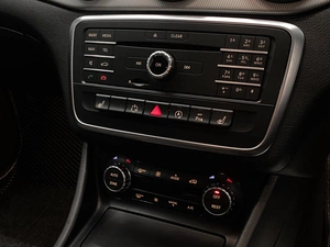 Седан Mercedes-benz CLA-класс 2015 года, 1649000 рублей, Красноярск