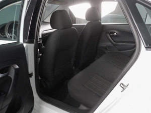 Седан Volkswagen Polo 2020 года, 889000 рублей, Красный Пахарь