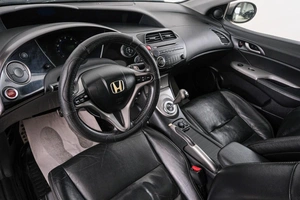 Хетчбэк Honda Civic 2008 года, 499000 рублей, Красноярск