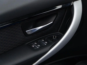 Седан BMW 3 серия 2016 года, 2698999 рублей, Москва