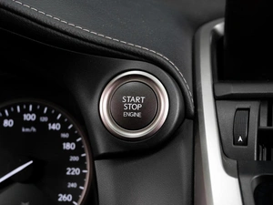 Внедорожник Lexus NX 2017 года, 2699000 рублей, Тюмень