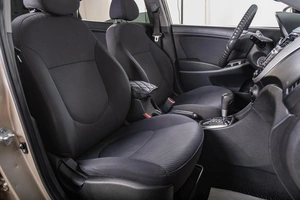 Седан Hyundai Solaris 2011 года, 799000 рублей, Томск