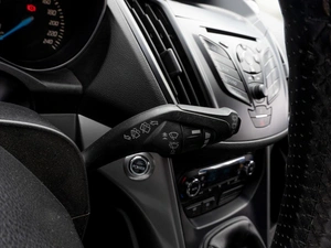 Внедорожник Ford Kuga 2013 года, 1059000 рублей, Саратов