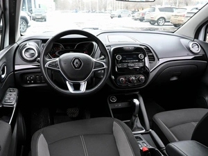Внедорожник Renault Kaptur 2021 года, 1530000 рублей, Волгоград