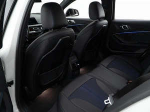 Хетчбэк BMW 1 серия 2021 года, 3249050 рублей, Москва