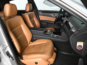 Седан Mercedes-benz E-класс 2011 года, 1899000 рублей, Аксай