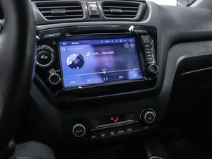 Седан Kia Rio 2016 года, 1080000 рублей, Красноярск