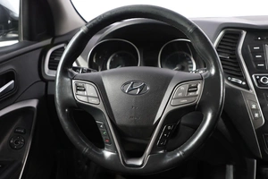 Внедорожник Hyundai Santa Fe 2017 года, 2549000 рублей, Новосибирск