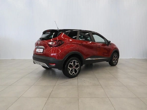 Внедорожник Renault Kaptur 2018 года, 1150000 рублей, Калуга
