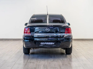 Седан Opel Astra 2013 года, 799000 рублей, Саратов