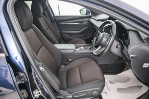 Хетчбэк Mazda 3 2020 года, 1749000 рублей, Красноярск