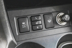 Внедорожник Toyota RAV4 2011 года, 1449000 рублей, Барнаул