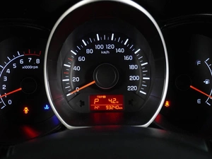 Седан Kia Rio 2016 года, 1329000 рублей, Воронеж