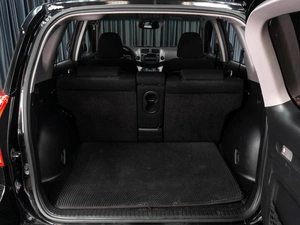 Внедорожник Toyota RAV4 2011 года, 1399000 рублей, Тюмень