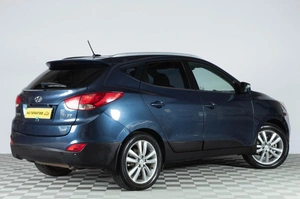 Внедорожник Hyundai ix35 2011 года, 1239000 рублей, Челябинск