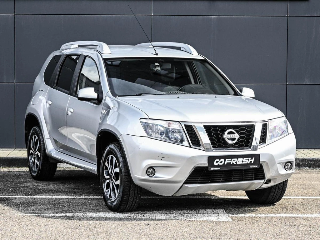 Внедорожник Nissan Terrano 2015 года, 1069000 рублей, Кирилловка