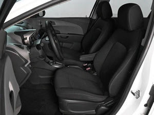 Хетчбэк Chevrolet Aveo 2013 года, 899000 рублей, Аксай